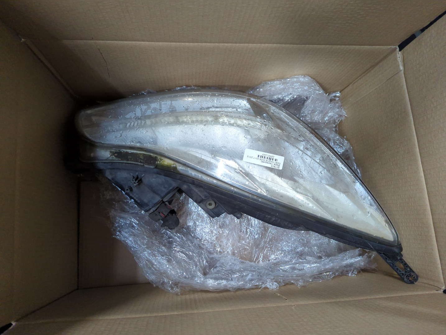 Фара правая