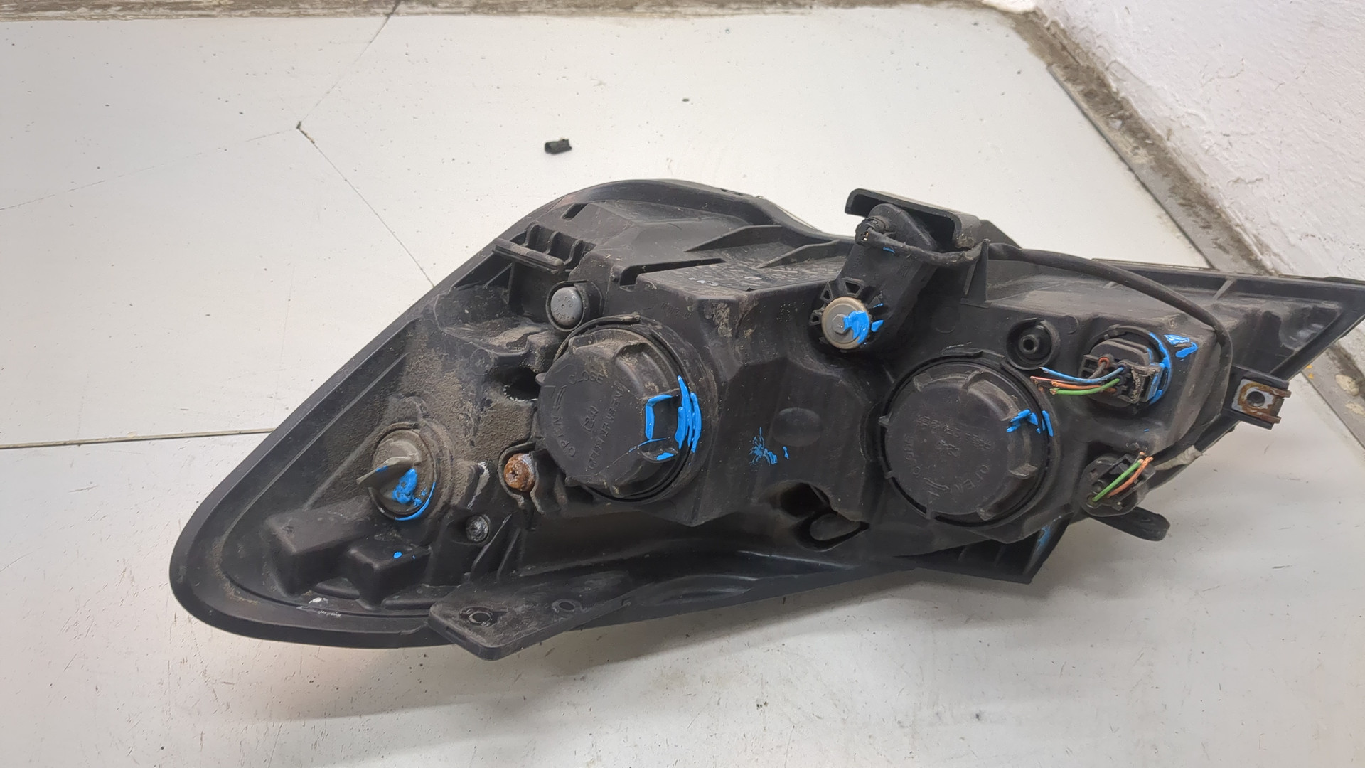 Фара правая