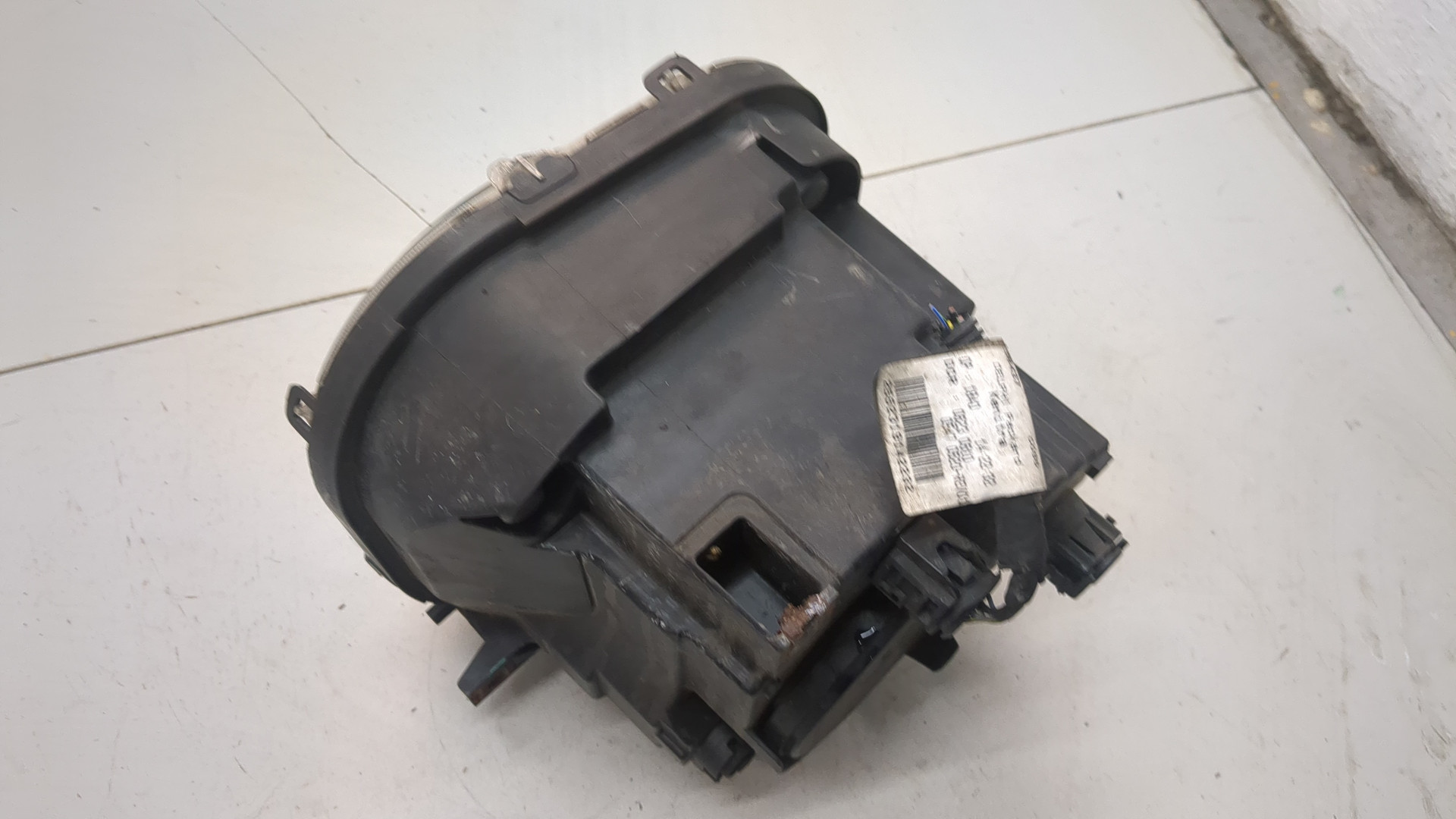 Фара правая для Renegade (BU) 2014-2021