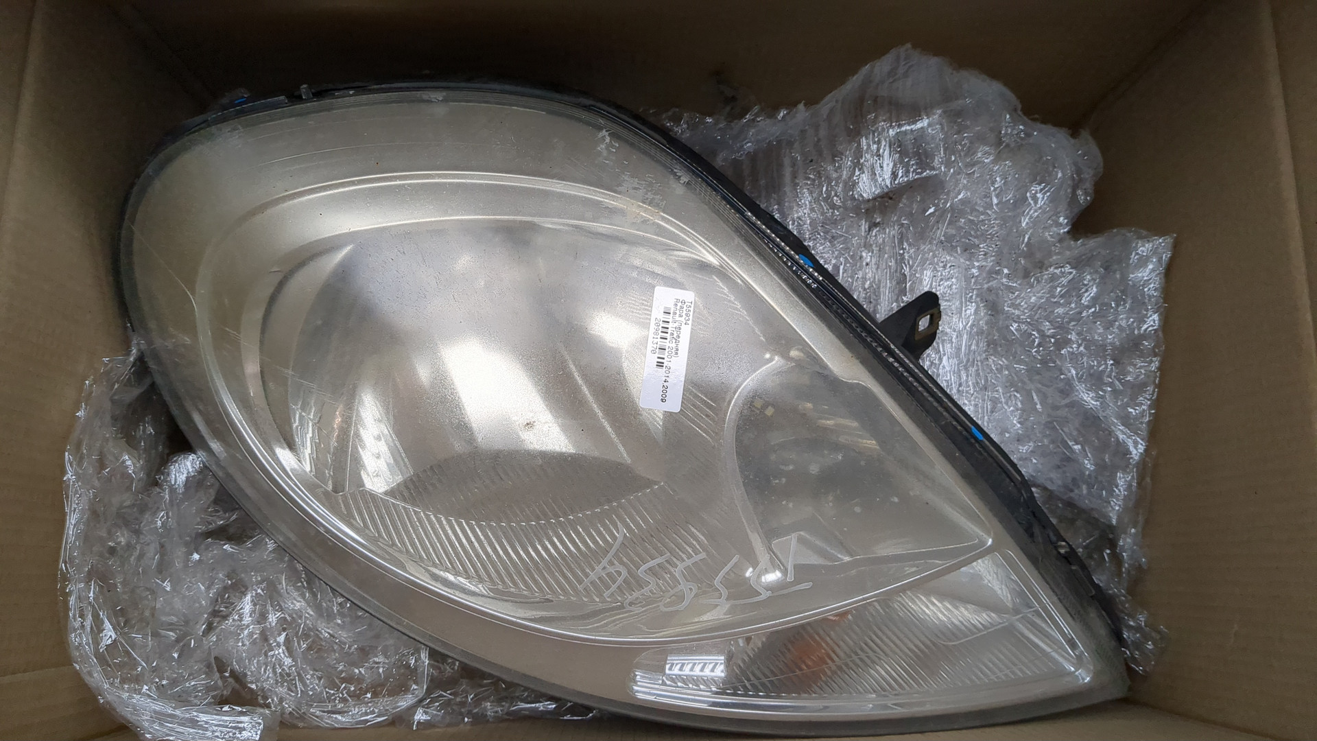 Фара правая