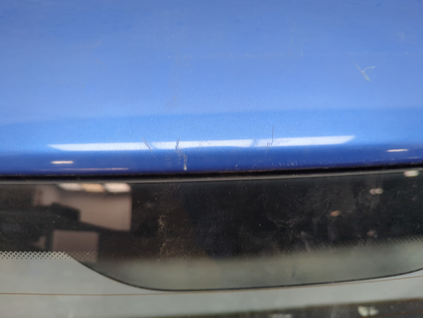 Дверь багажника