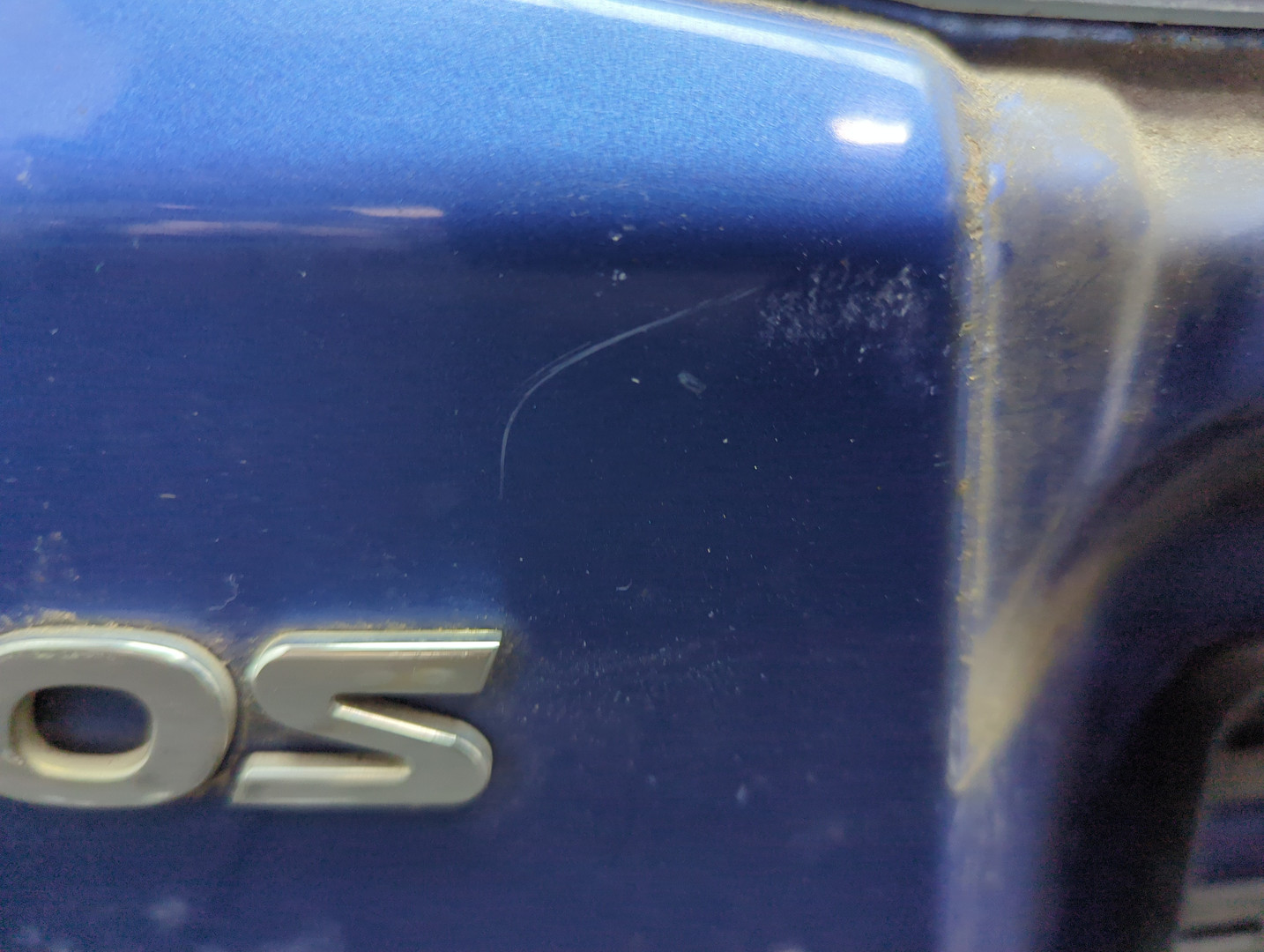 Дверь багажника