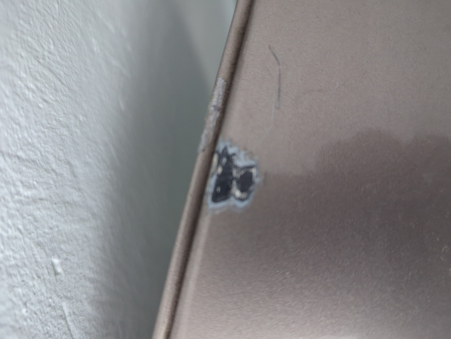 Дверь багажника