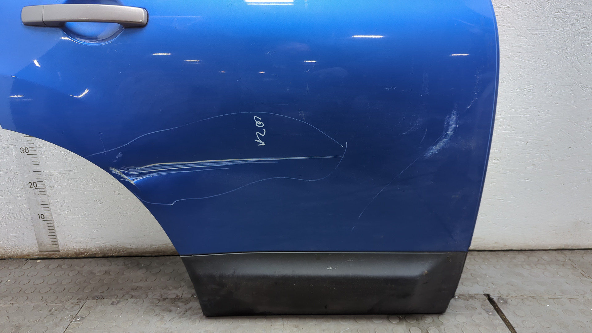 Дверь задняя правая