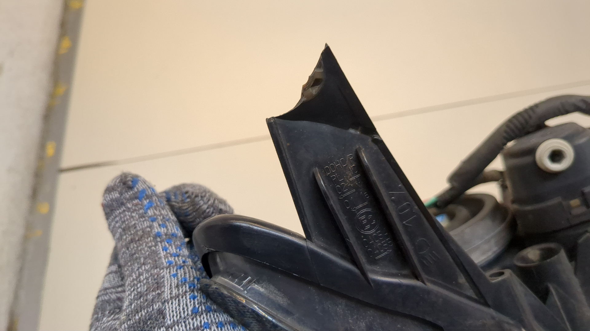 Фара правая