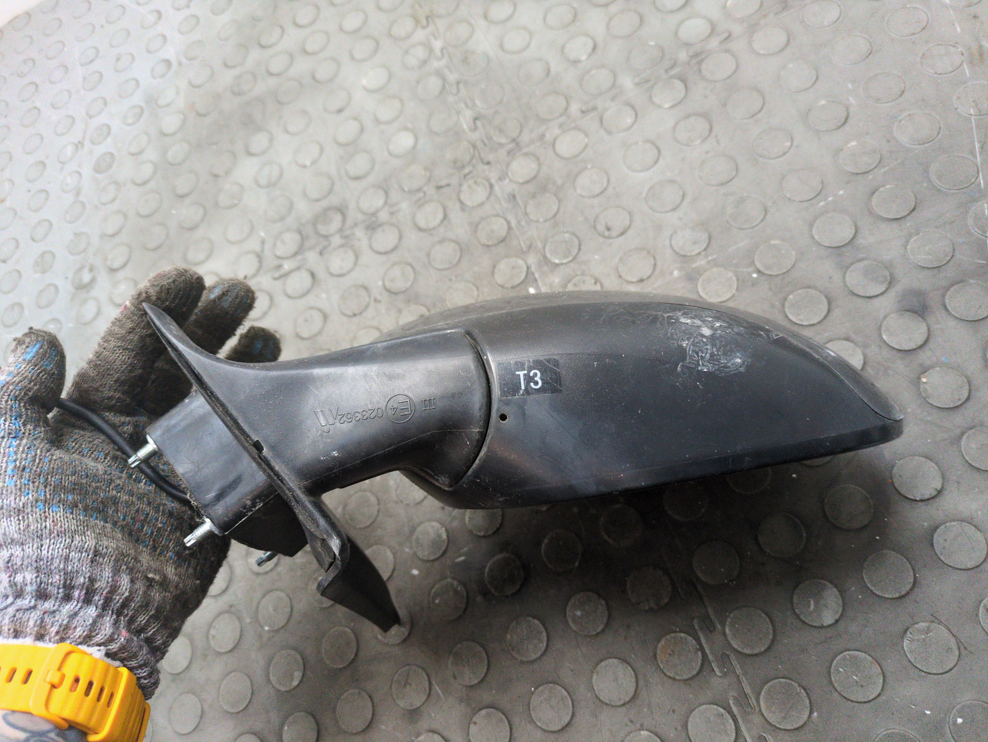 Зеркало левое электрическое