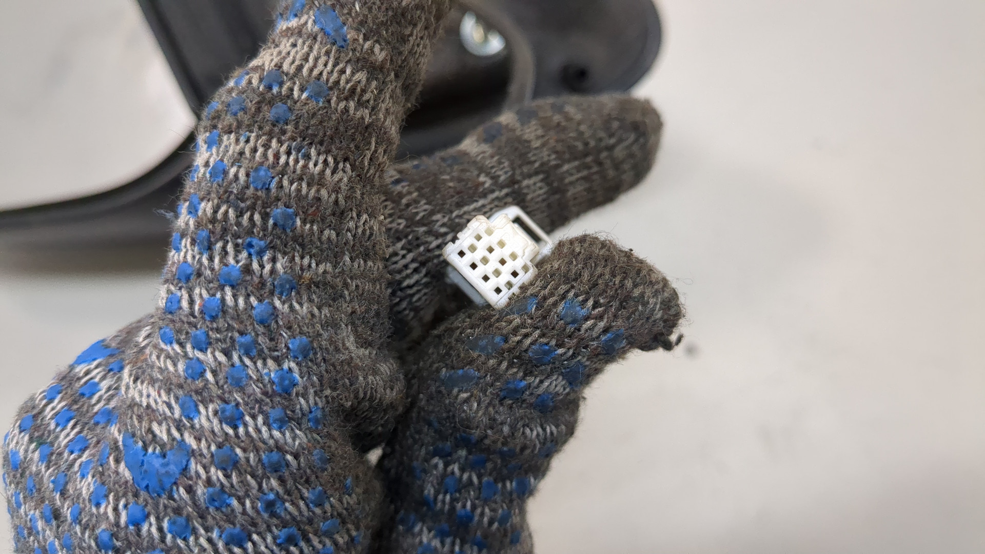 Зеркало левое электрическое