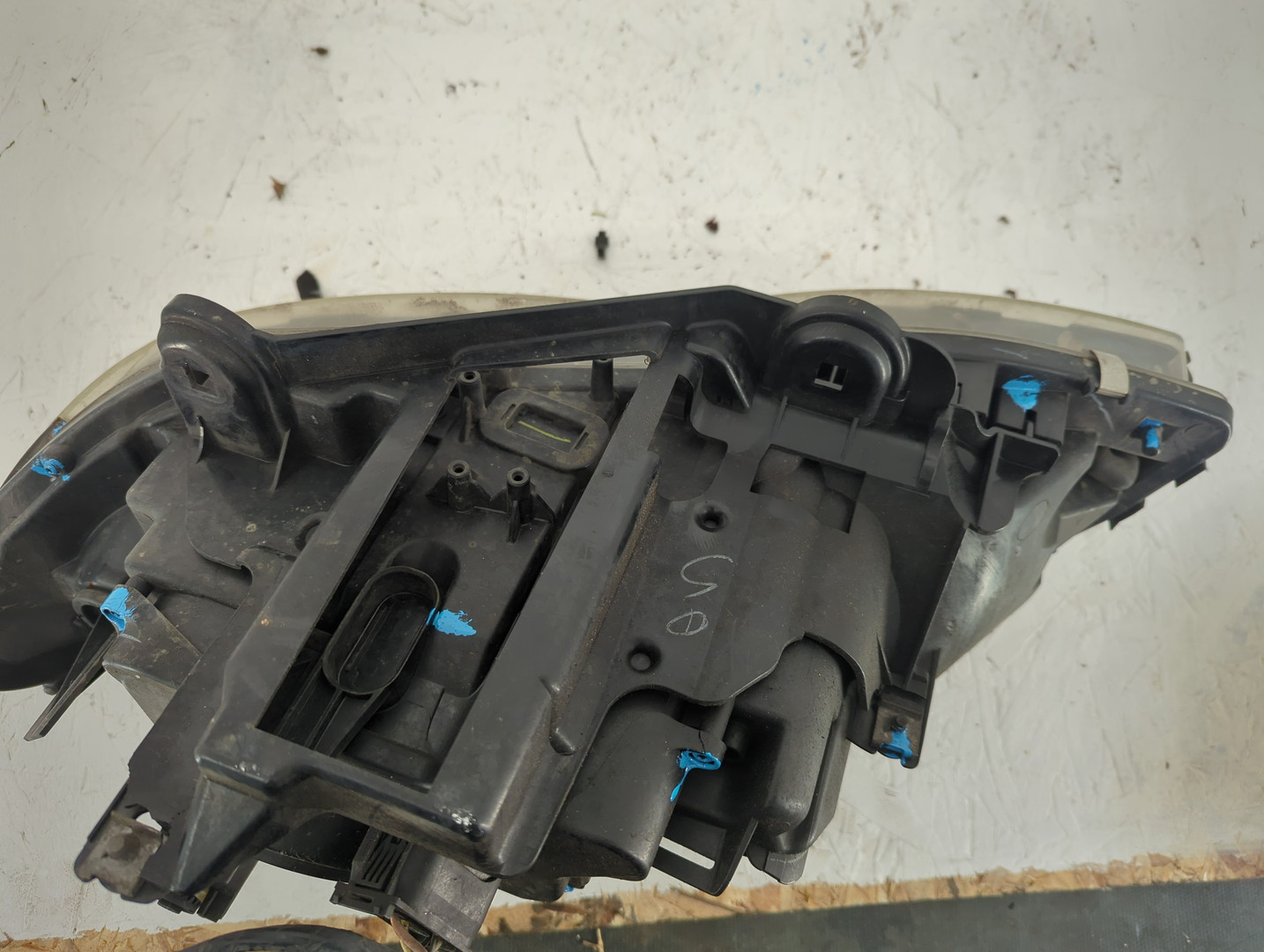 Фара правая