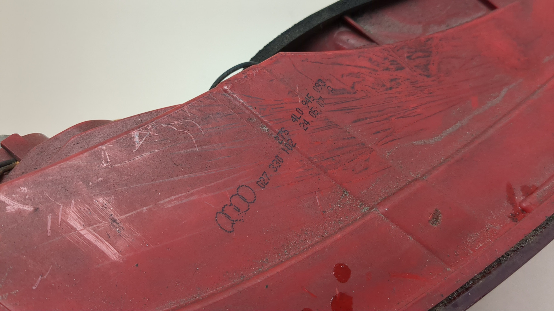 Фонарь задний левый