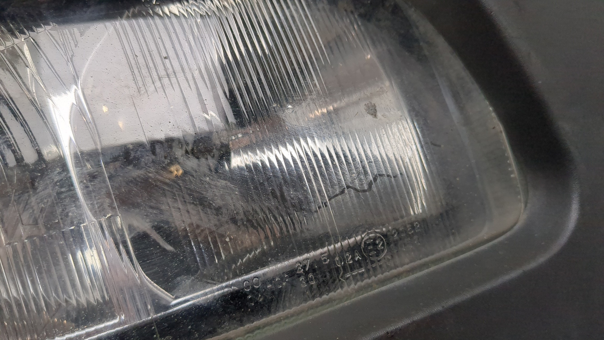 Фара правая