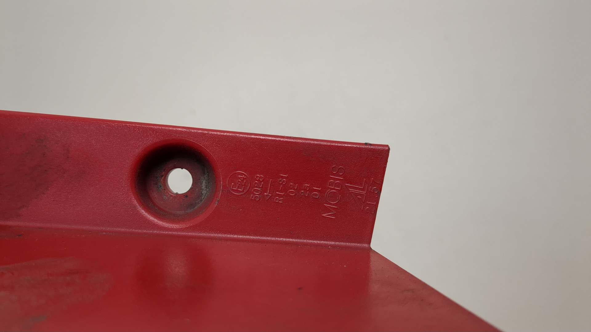 Фонарь задний левый