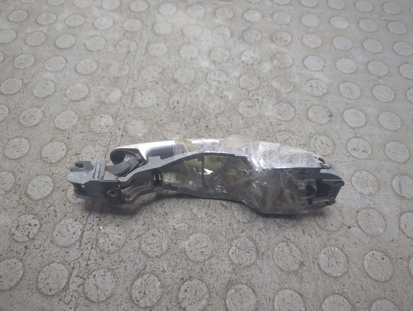 Ручка двери наружная