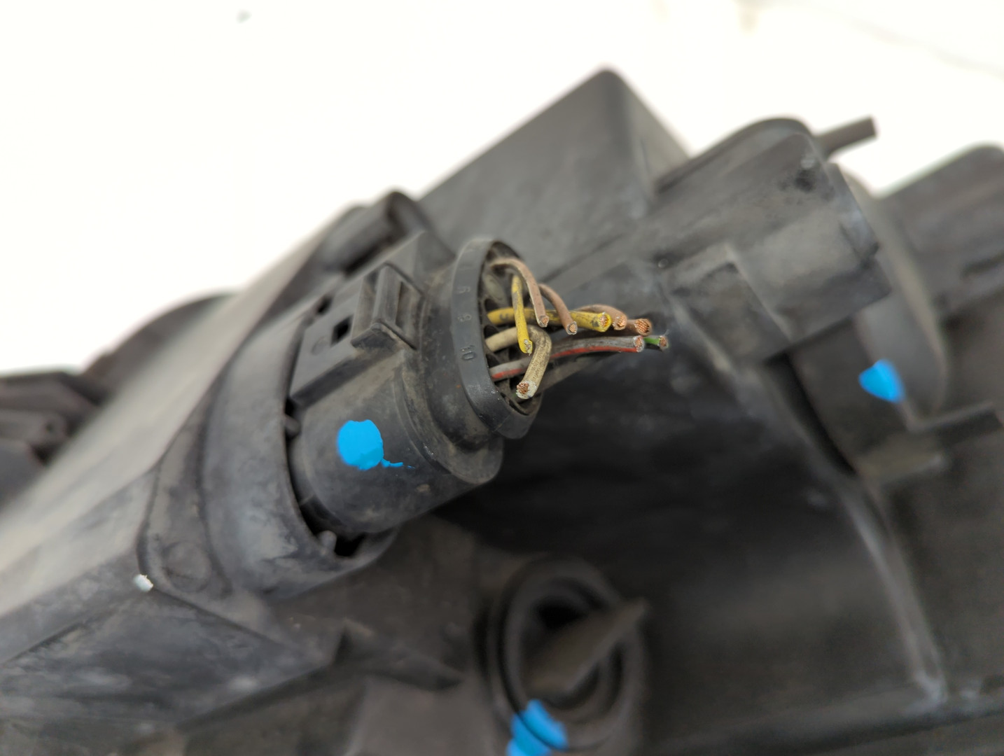 Фара правая