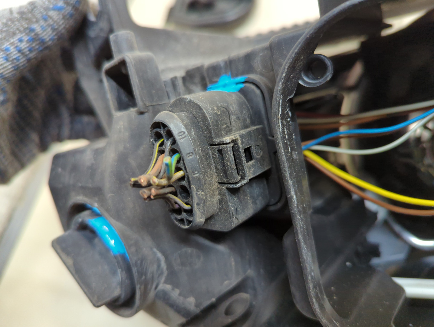 Фара правая