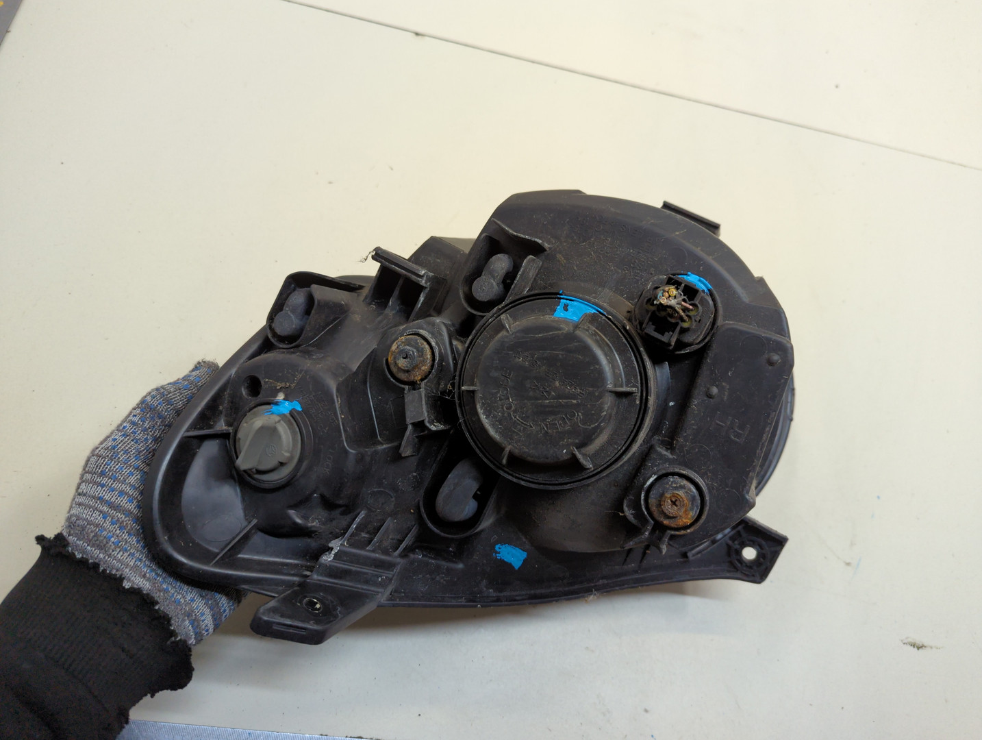 Фара правая