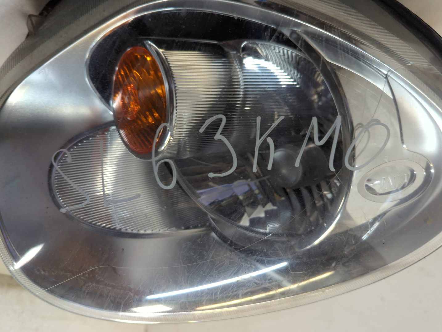 Фара правая