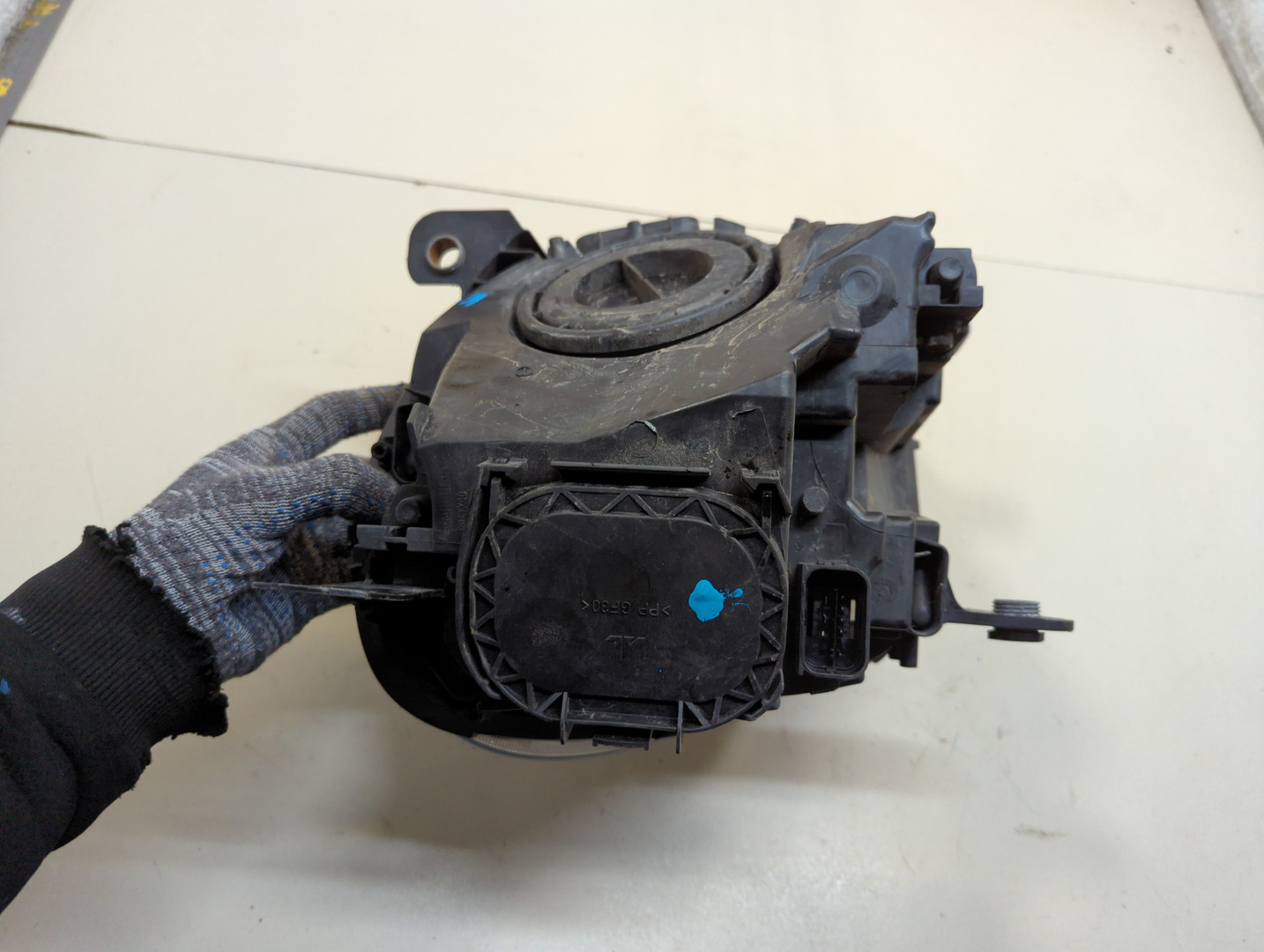 Фара правая