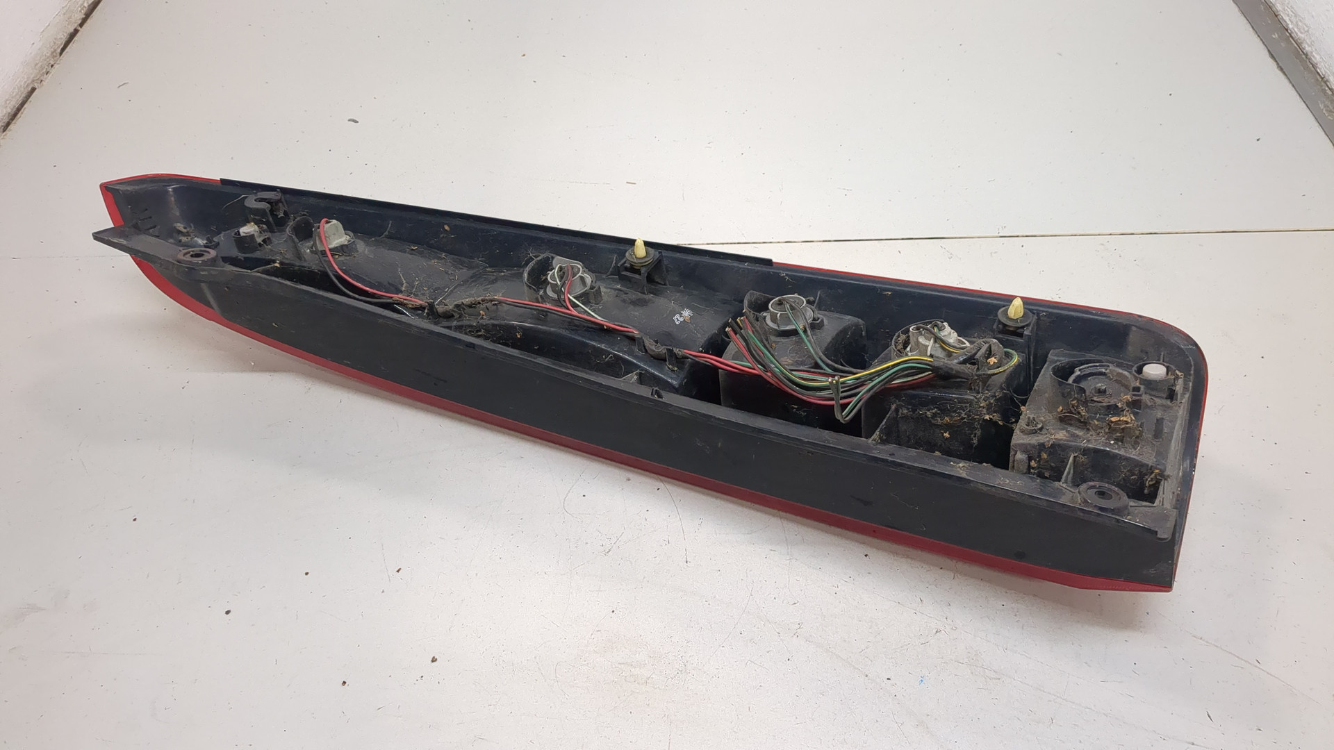 Фонарь задний левый