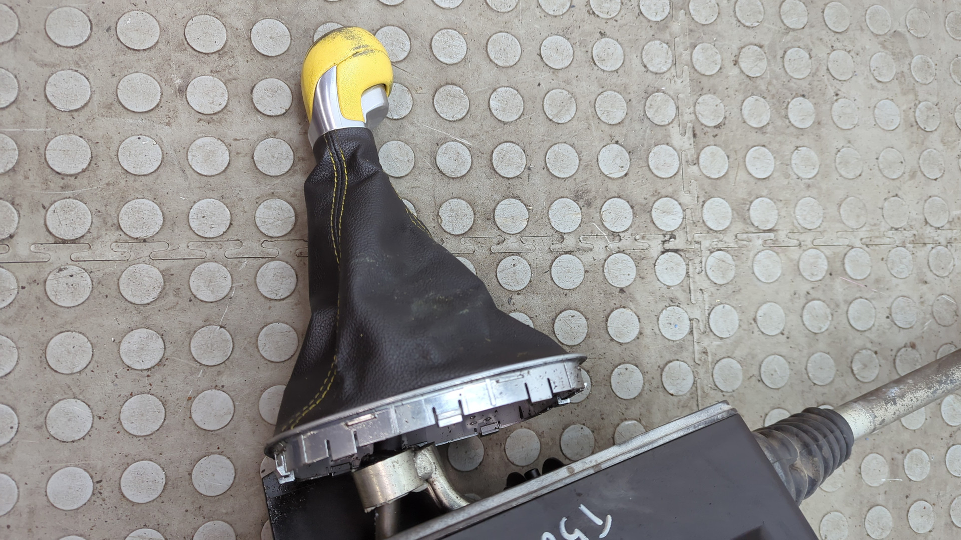 Кулиса МКПП / АКПП