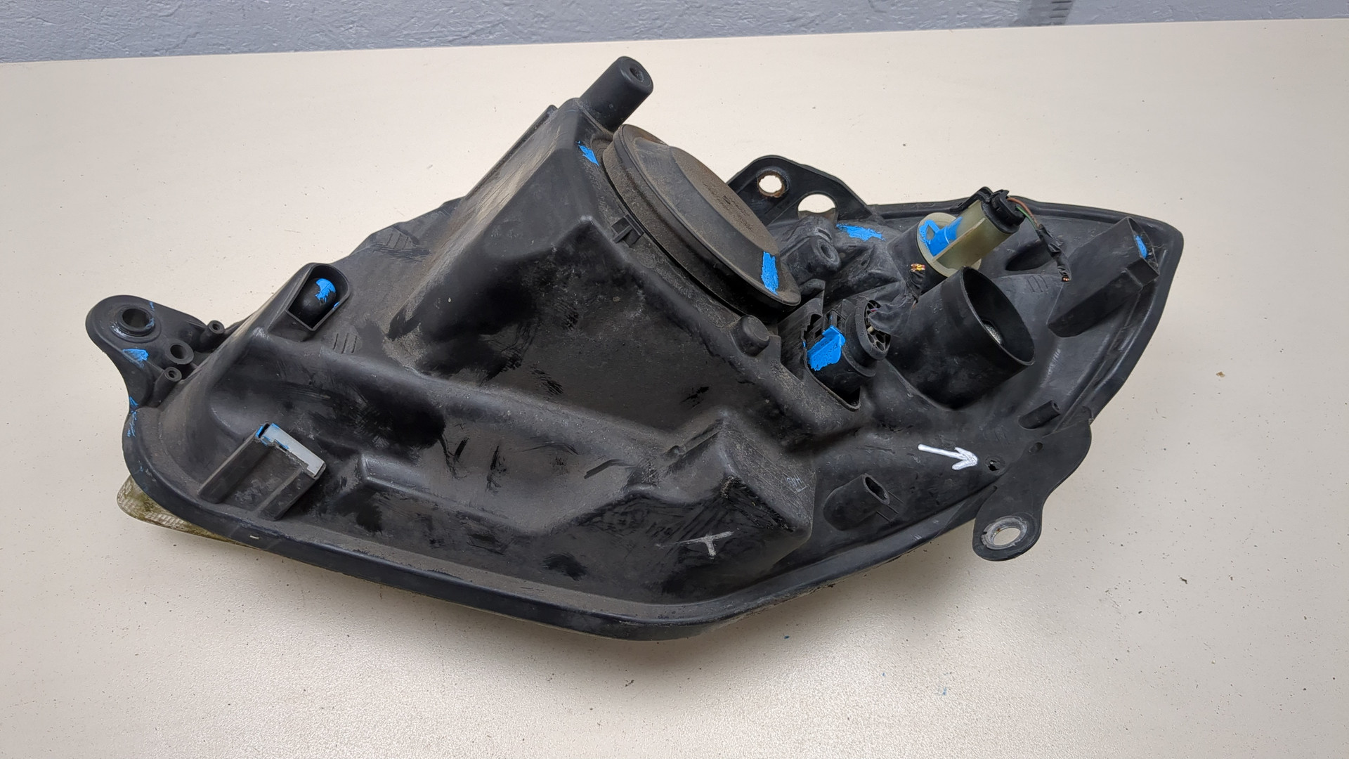 Фара правая