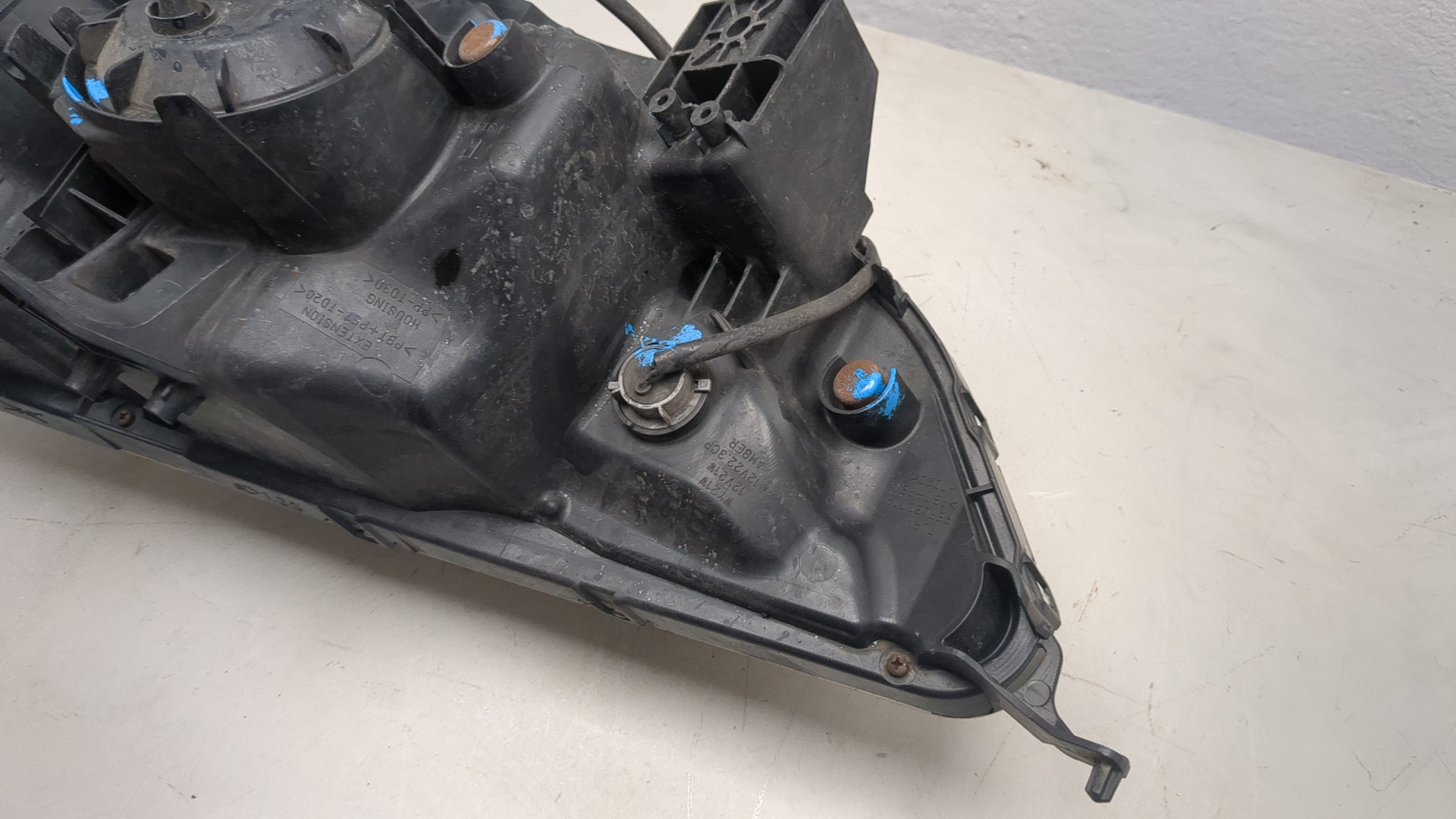 Фара правая