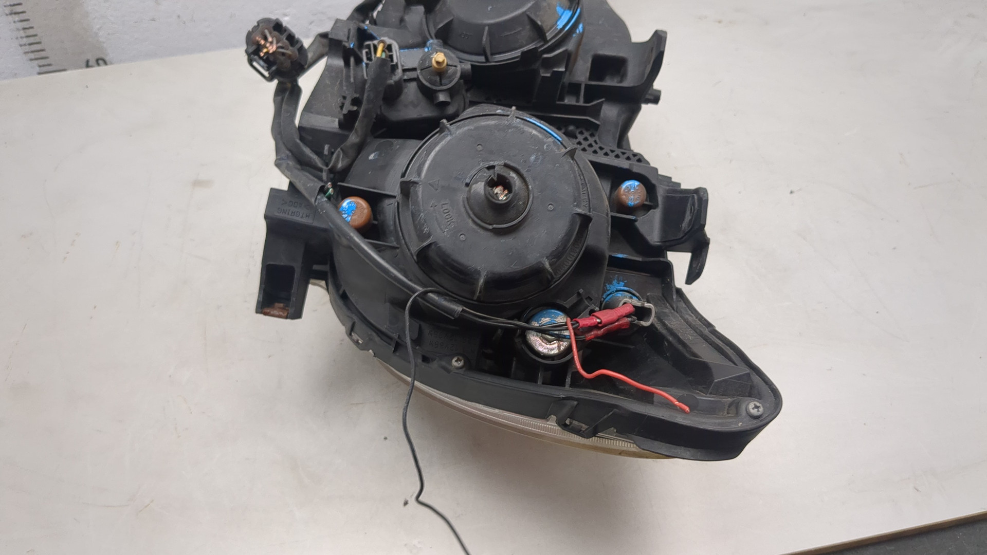 Фара правая