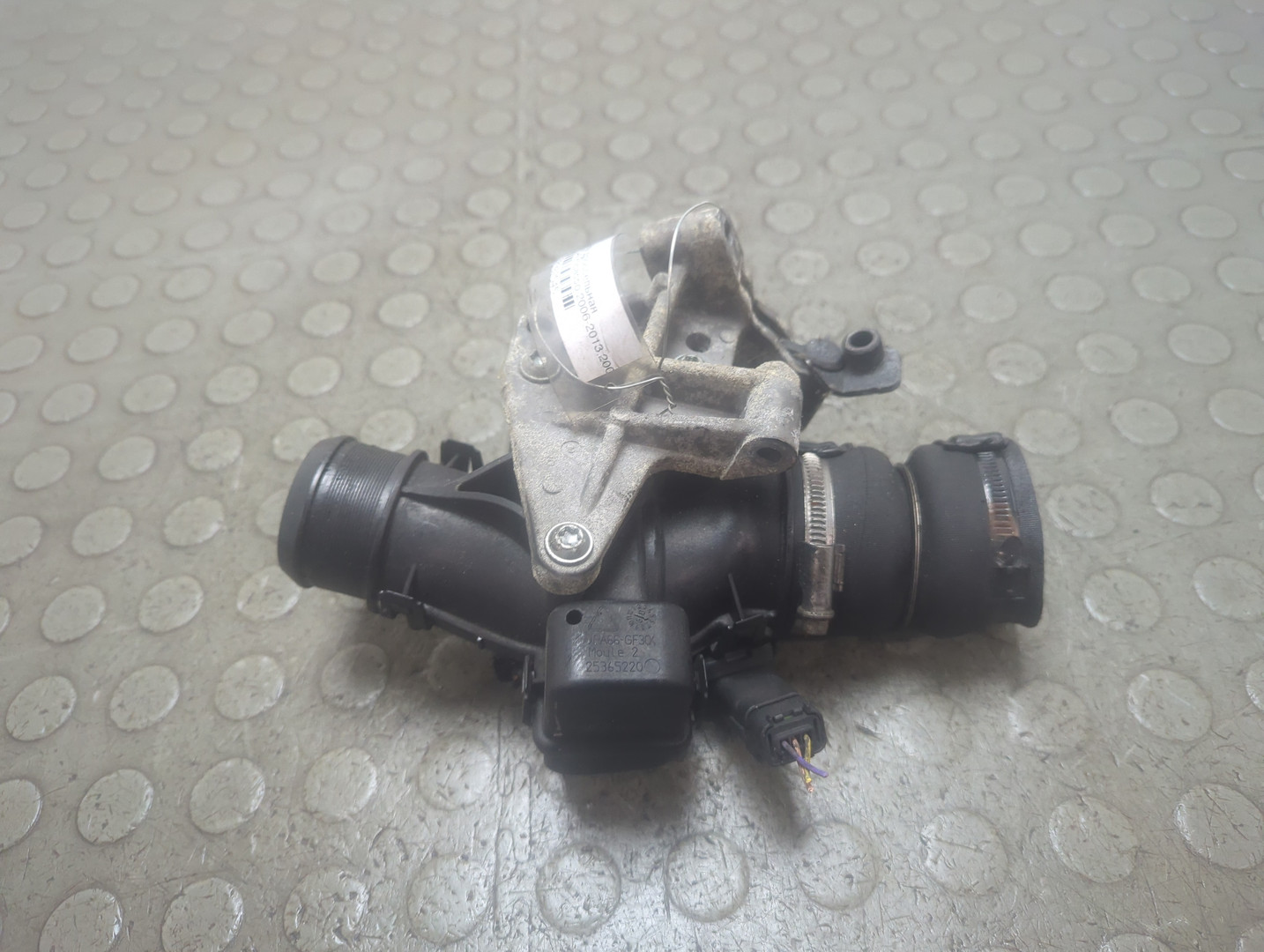 Заслонка дроссельная электрическая