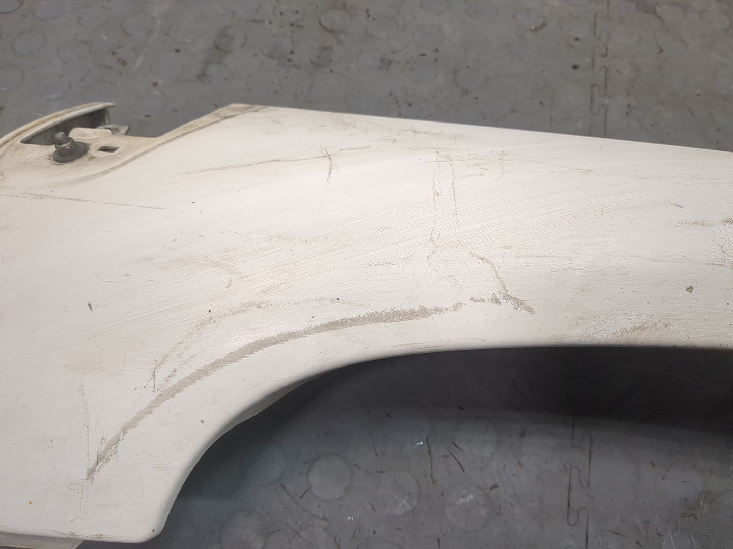 Молдинг лобового стекла