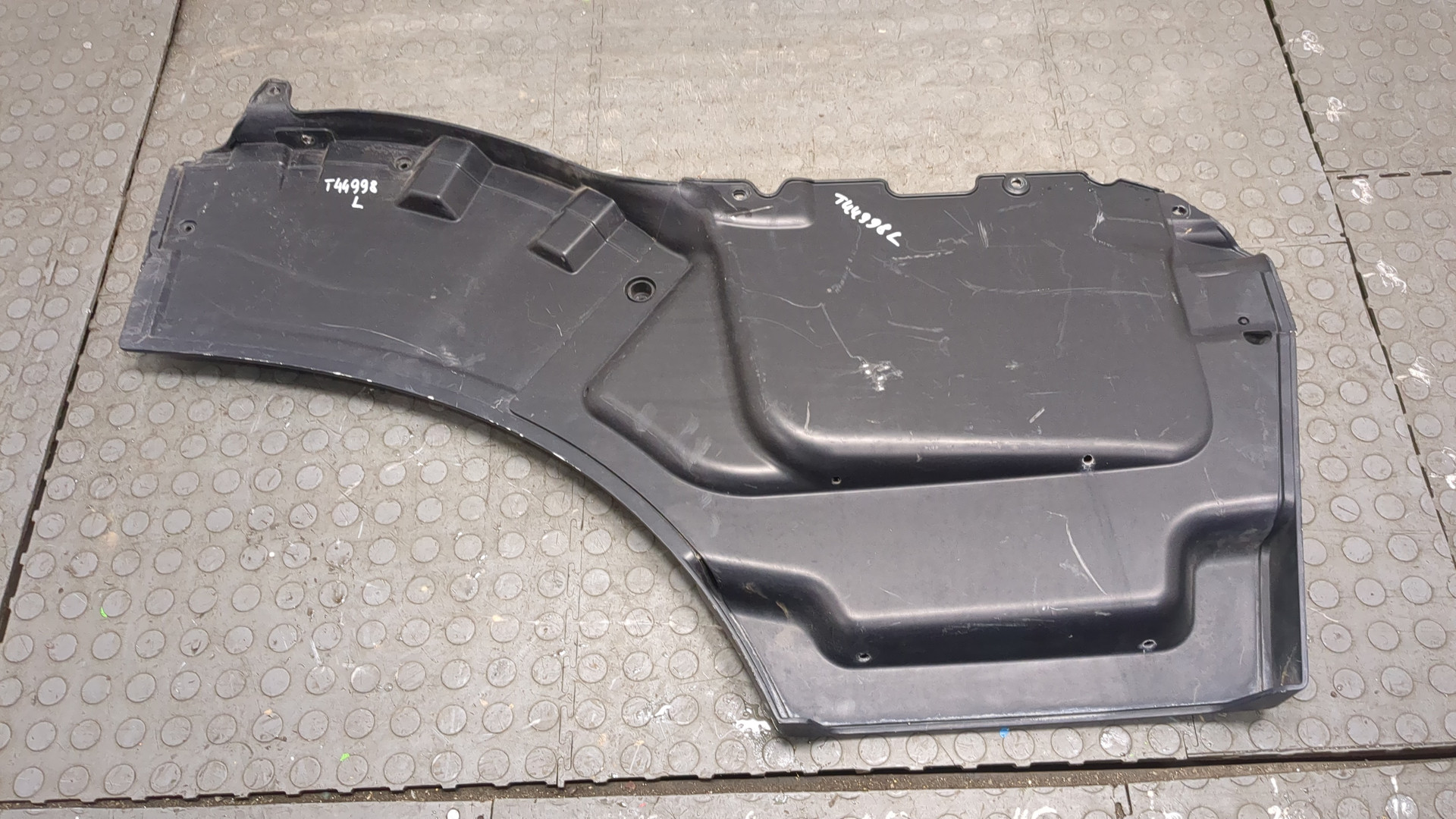 Уплотнитель двери