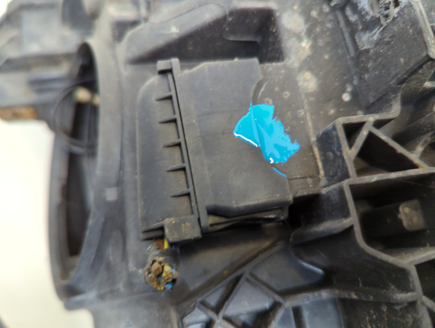 Фара правая