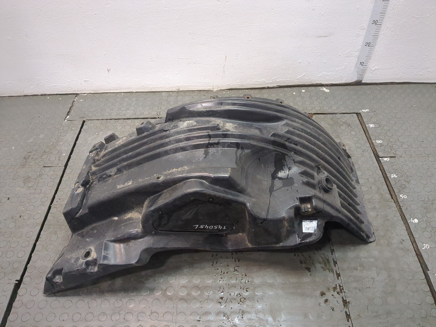 Локер передний левый