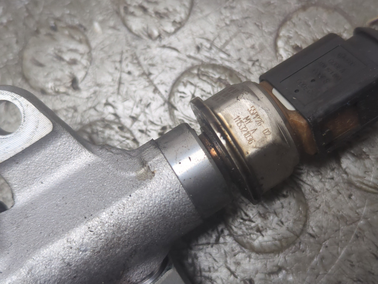 Рейка топливная (рампа)