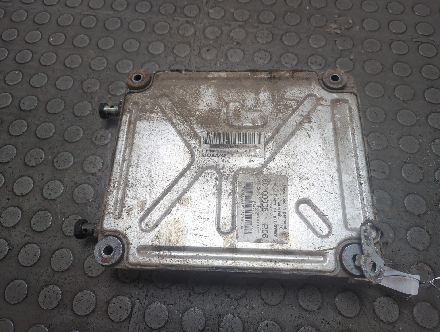 Блок управления двигателем