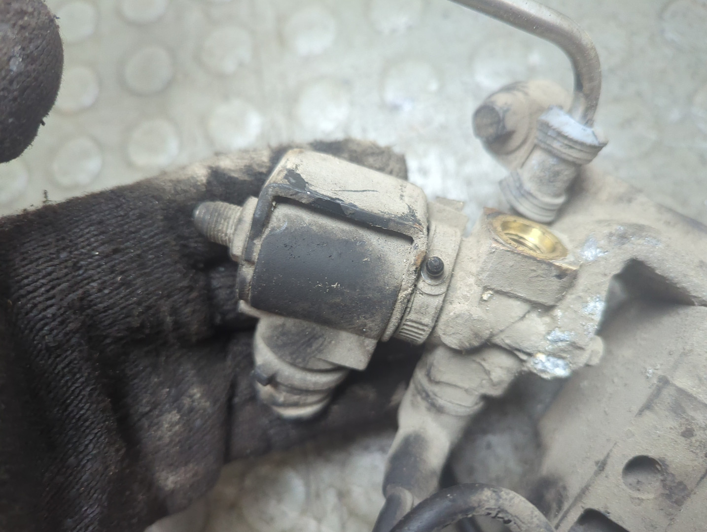 Клапан аварийного растормаживания