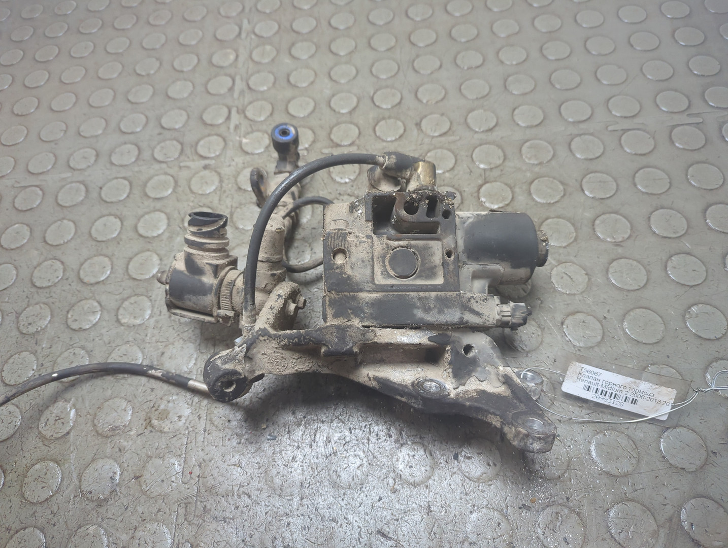 Клапан аварийного растормаживания