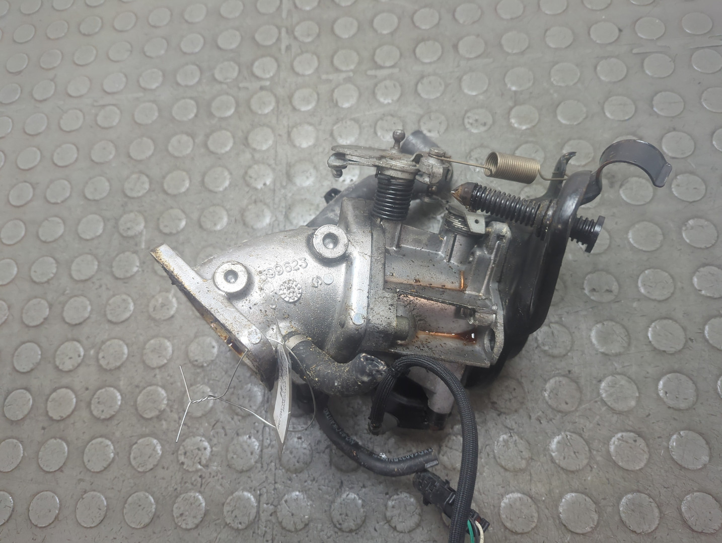 Заслонка дроссельная электрическая