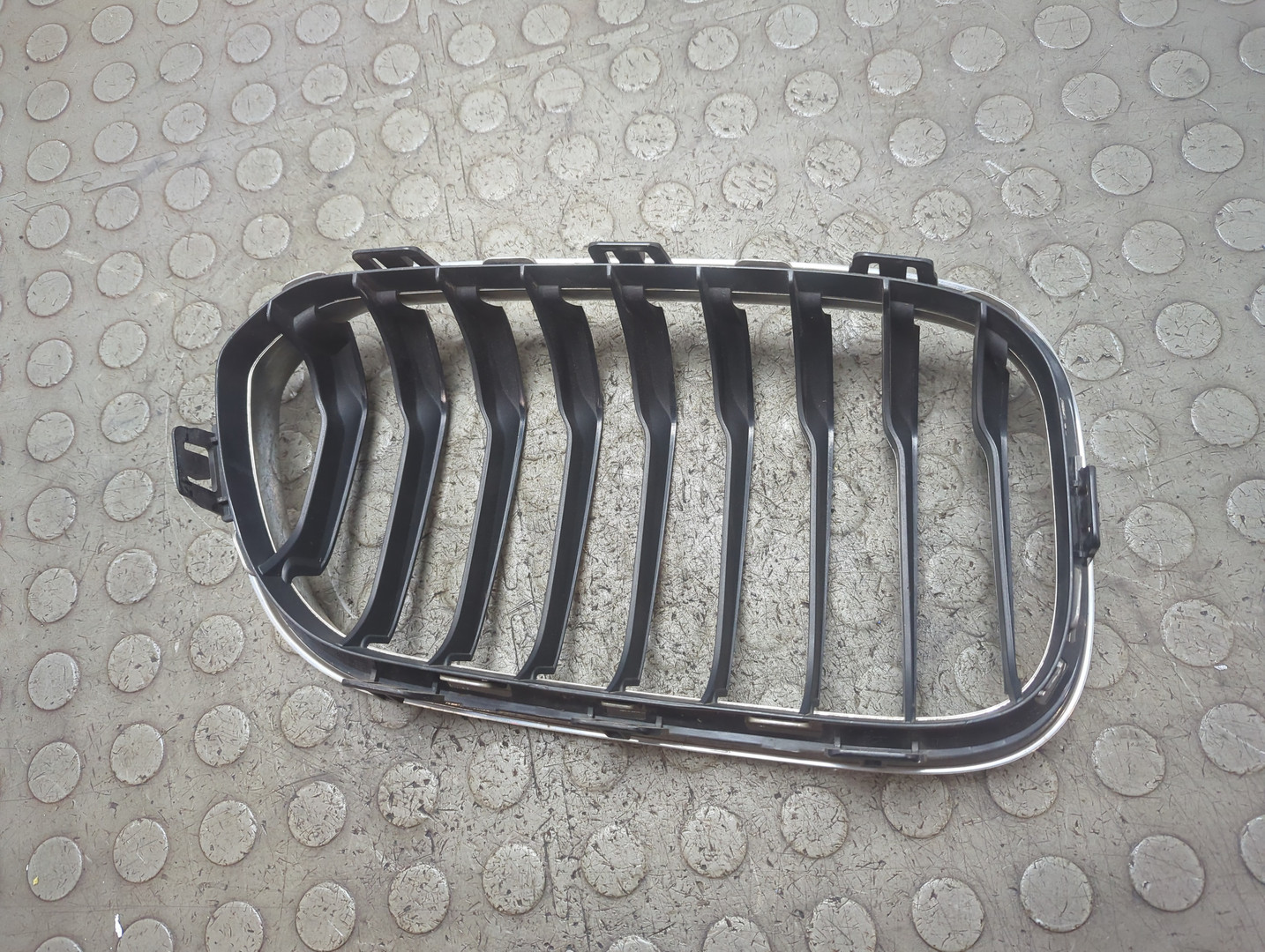 Решетка радиатора