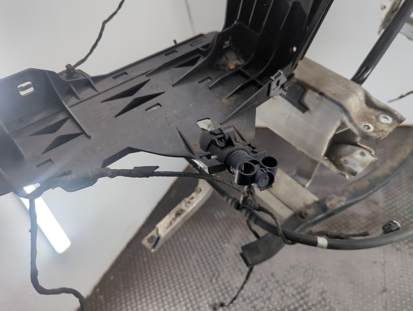 Панель передняя (телевизор)