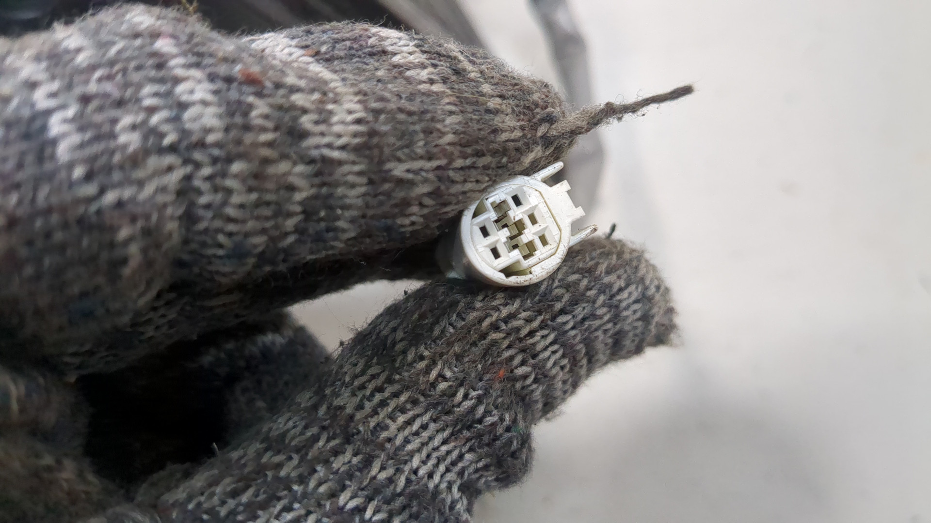 Зеркало левое электрическое