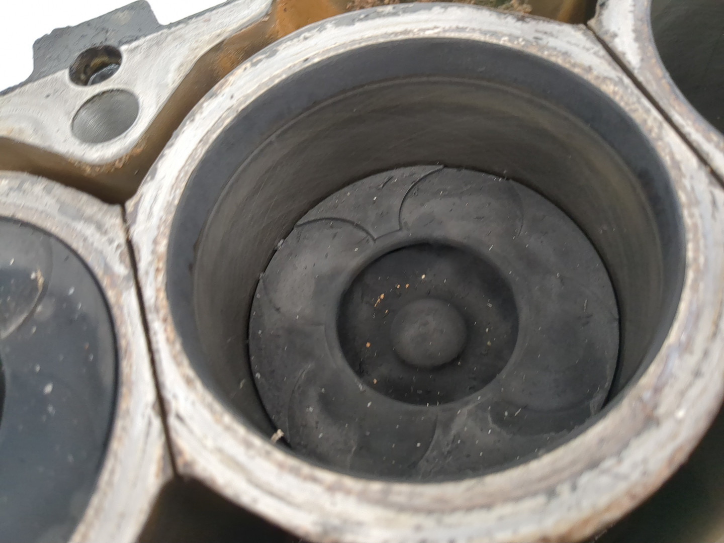 Блок двигателя