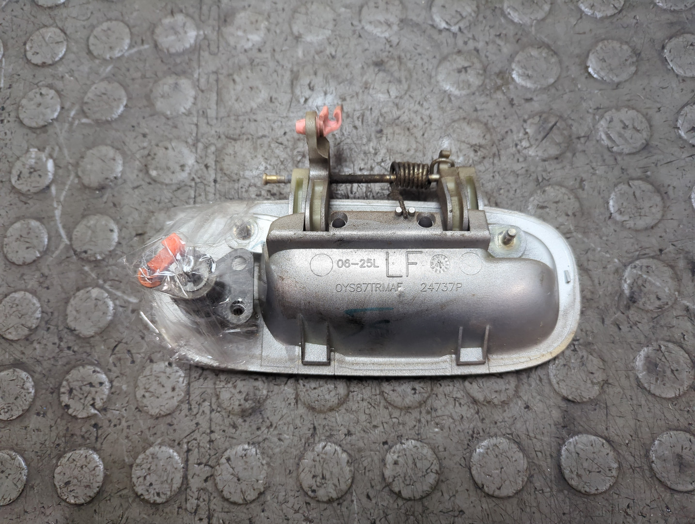 Ручка двери наружная