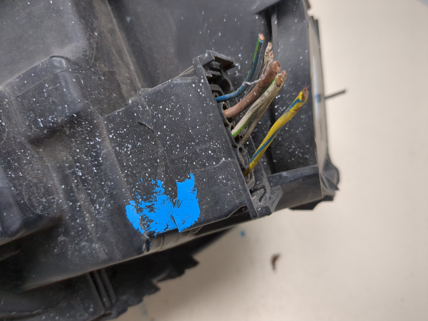 Фара правая