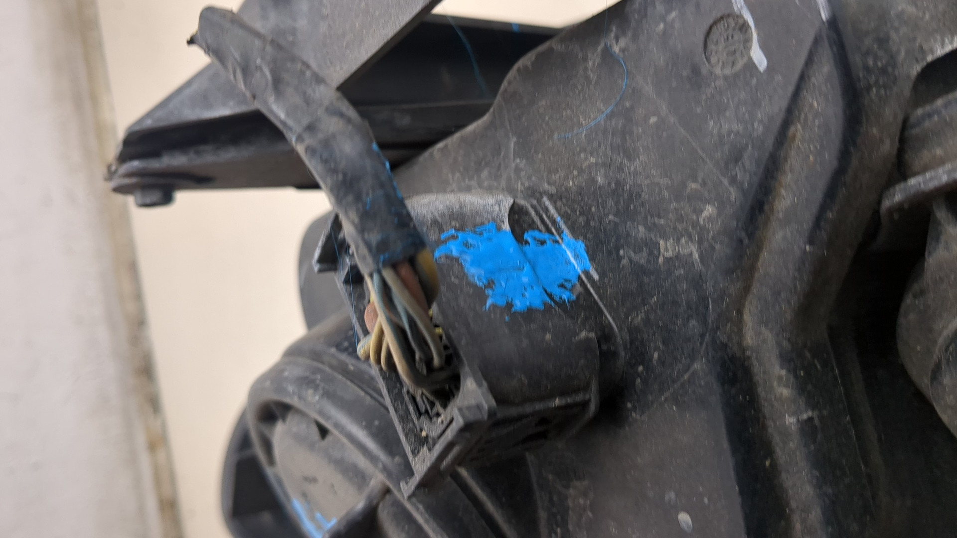 Фара правая