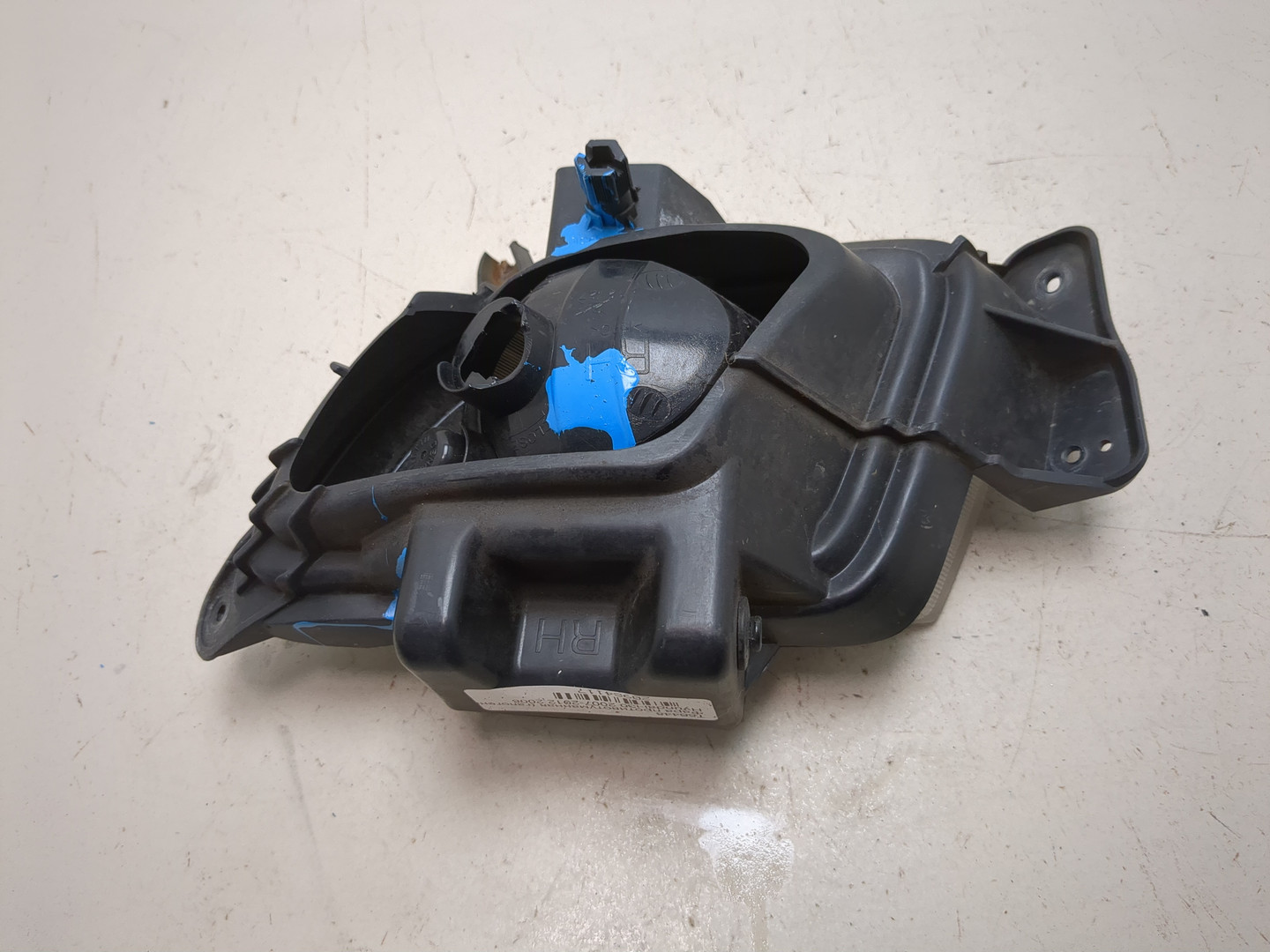 Фара противотуманная правая