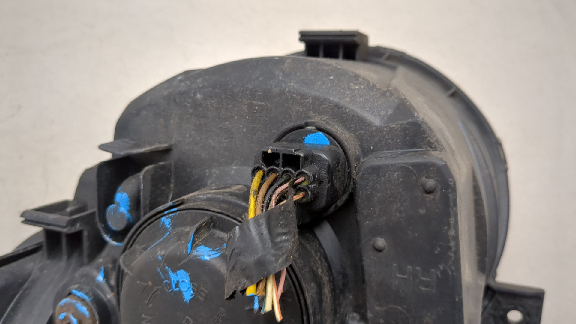 Фара правая