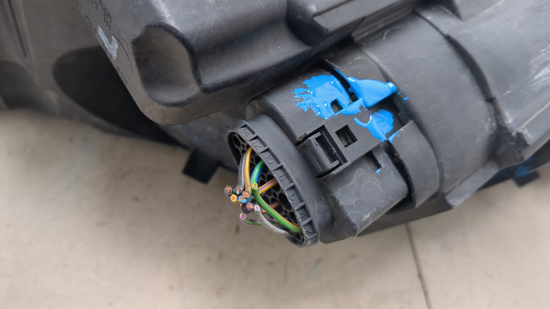 Фара правая