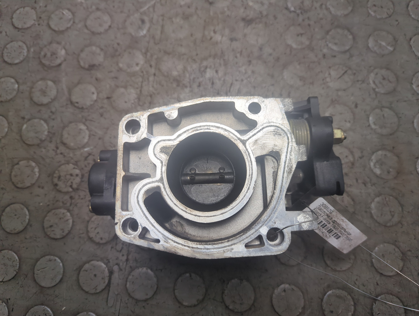 Заслонка дроссельная электрическая