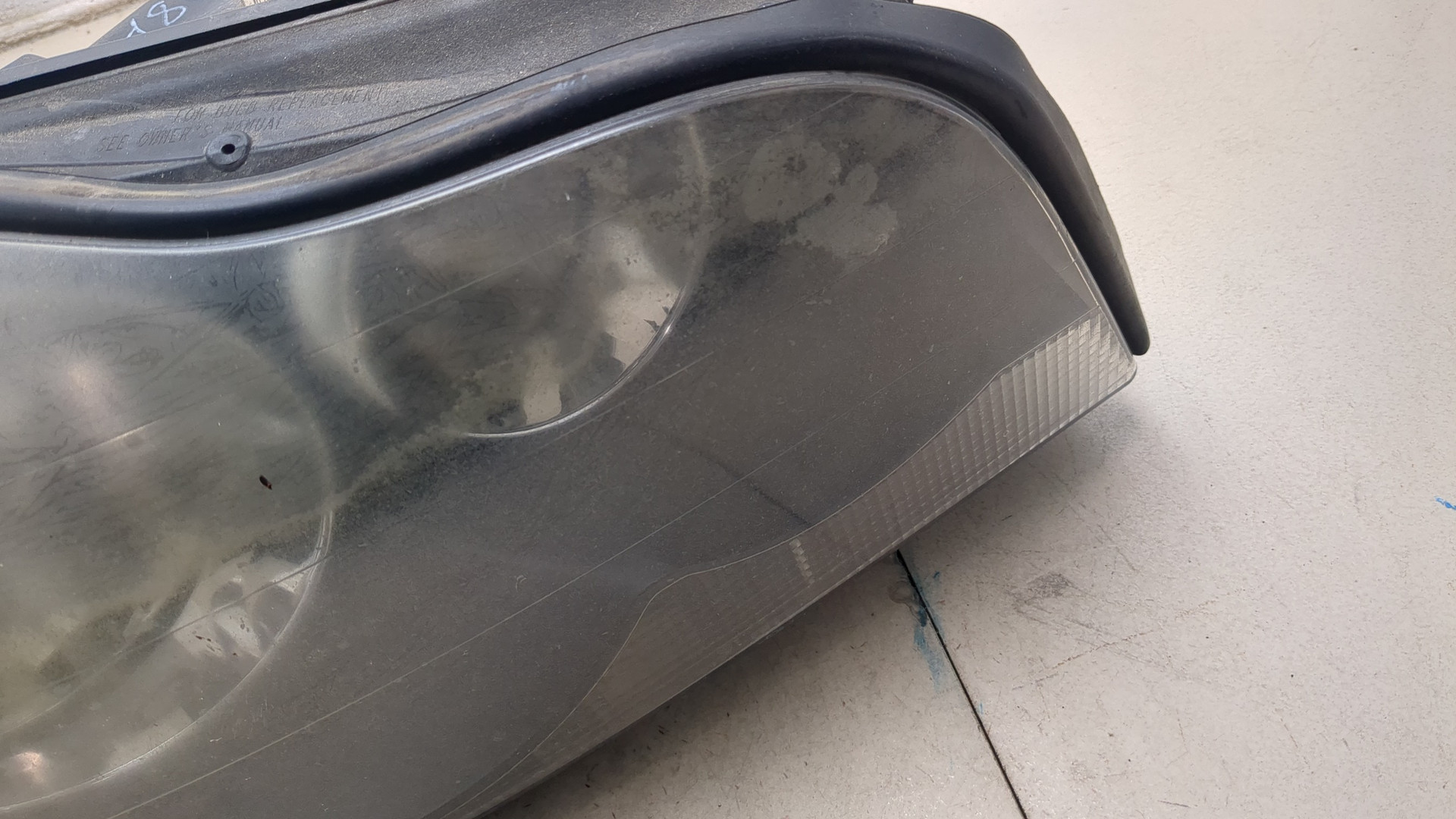 Фара правая