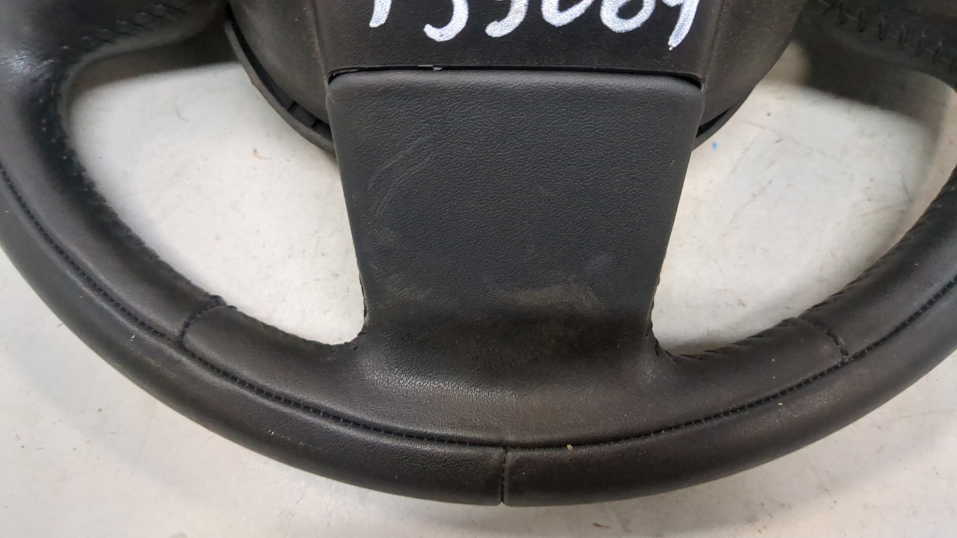 Рулевое колесо (руль)