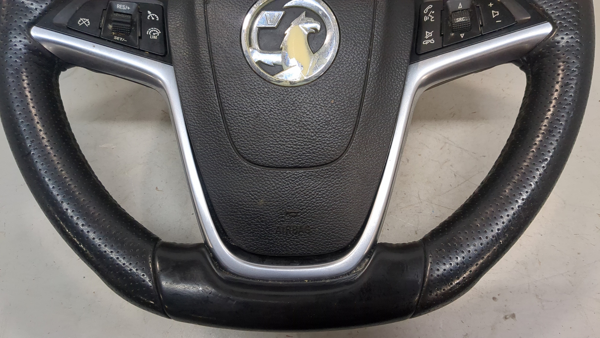 Рулевое колесо (руль)